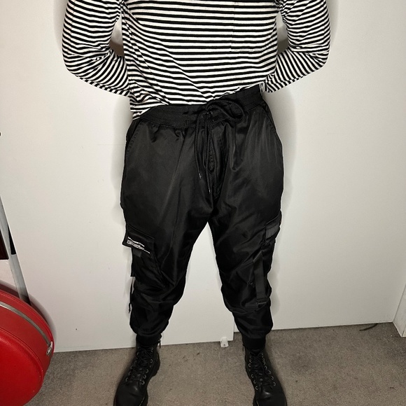 Women's Utility Pants - Picture 3 of 9